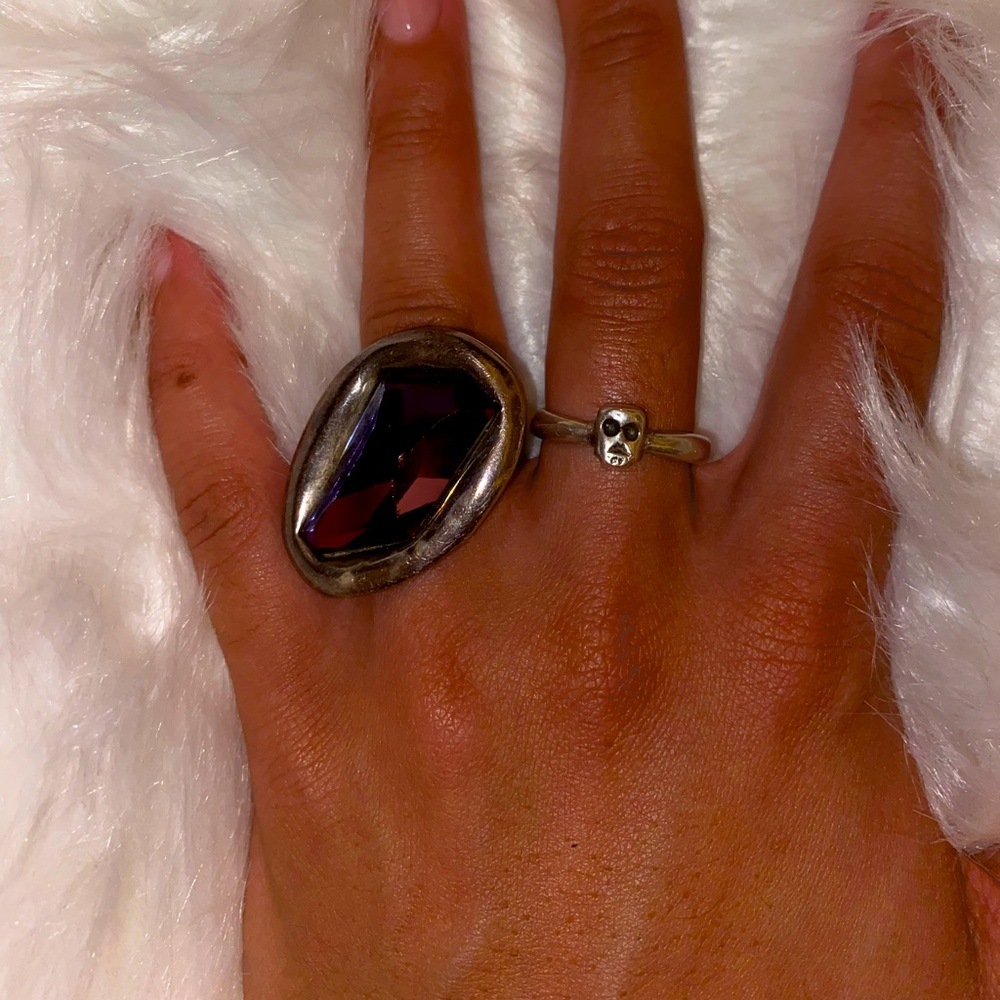 TWO UNO DE 50 RINGS